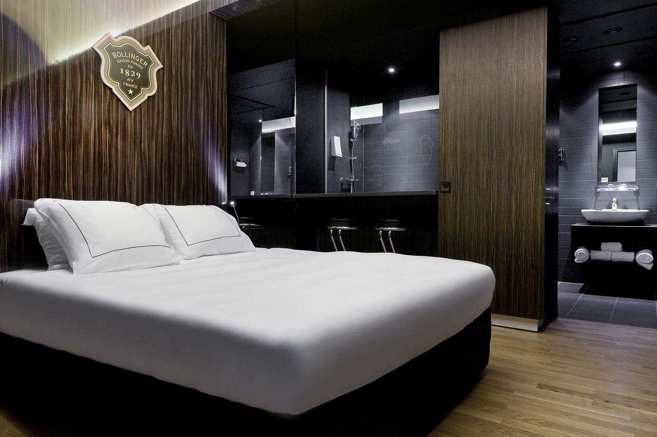 Leonardo Boutique Hotel Maastricht City Center Former Designhotel ภายนอก รูปภาพ