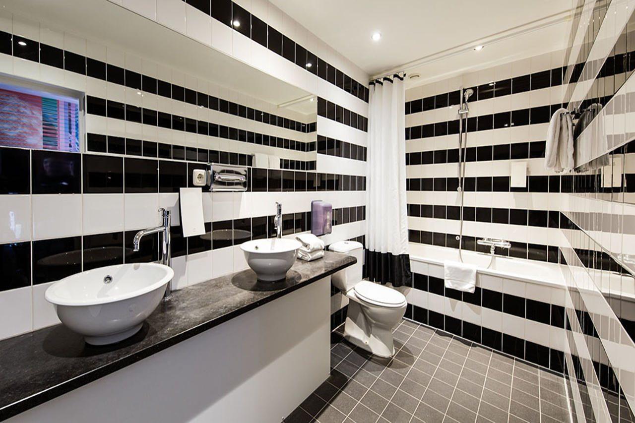 Leonardo Boutique Hotel Maastricht City Center Former Designhotel ภายนอก รูปภาพ