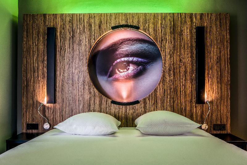 Leonardo Boutique Hotel Maastricht City Center Former Designhotel ภายนอก รูปภาพ