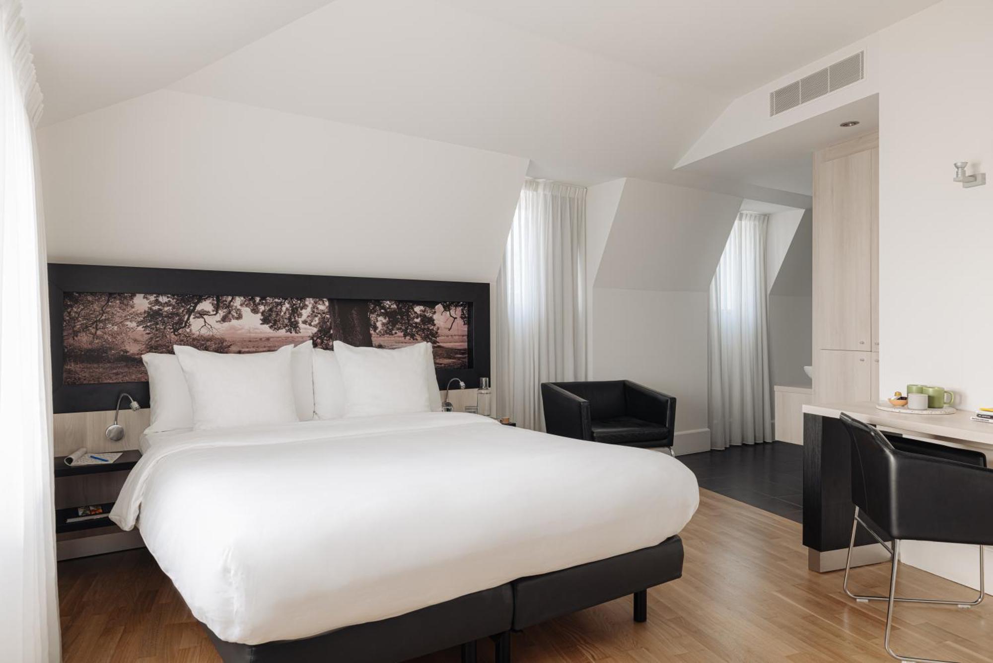 Leonardo Boutique Hotel Maastricht City Center Former Designhotel ภายนอก รูปภาพ