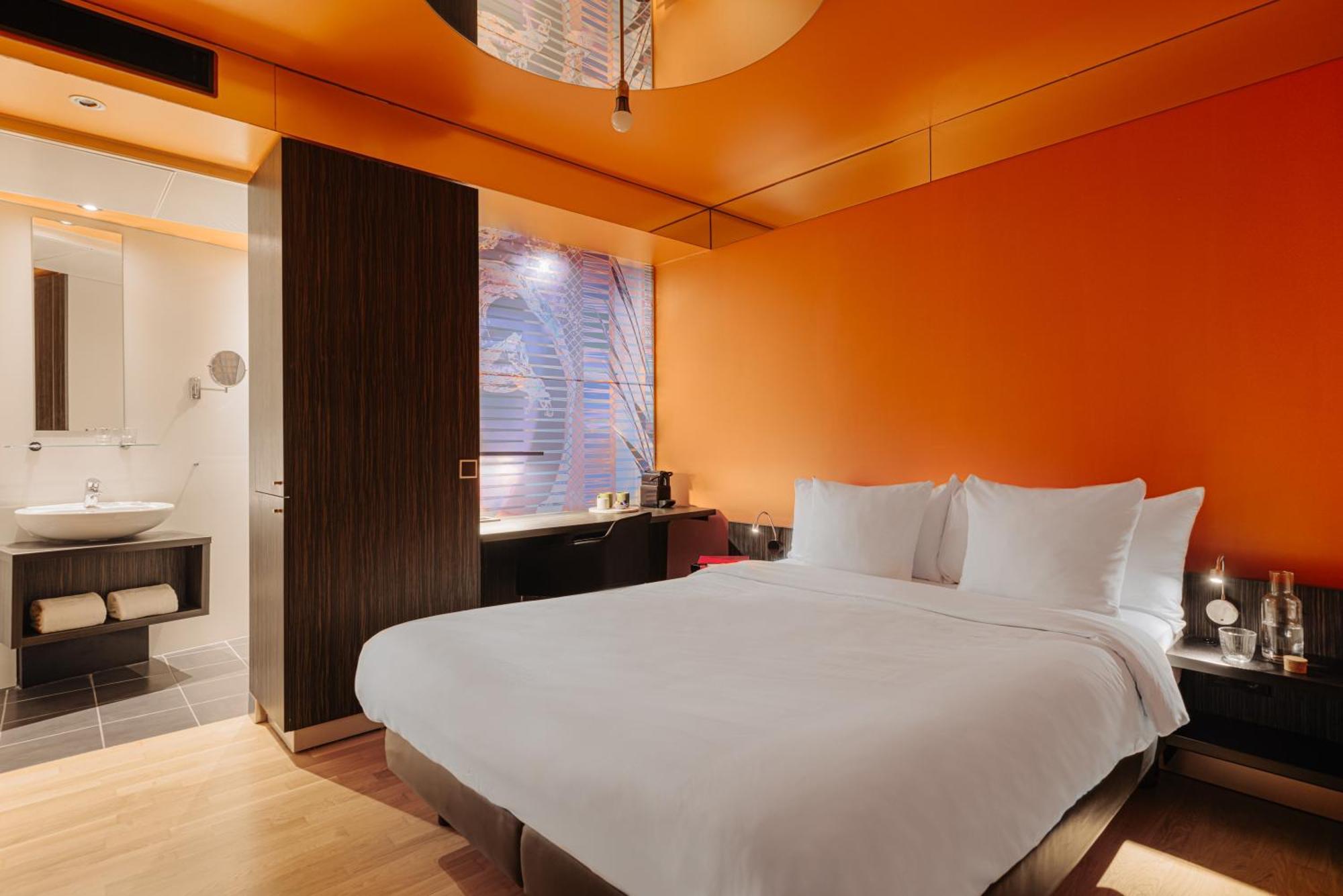 Leonardo Boutique Hotel Maastricht City Center Former Designhotel ภายนอก รูปภาพ