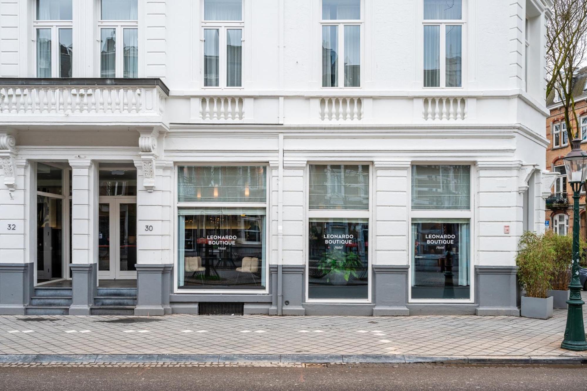 Leonardo Boutique Hotel Maastricht City Center Former Designhotel ภายนอก รูปภาพ